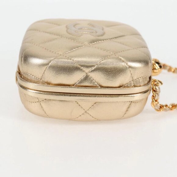 CHANEL Matelasse Chain Shoulder Bag Lamb Skin Gold CC Auth 130943V - Picture 5 of 15